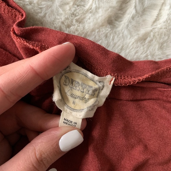 Maroon Tank Top - Picture 3 of 3